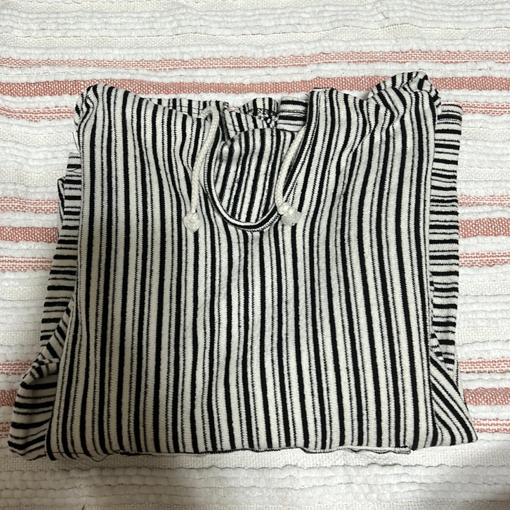 Acemi Black and White Stripped Hooded Long Sleeve